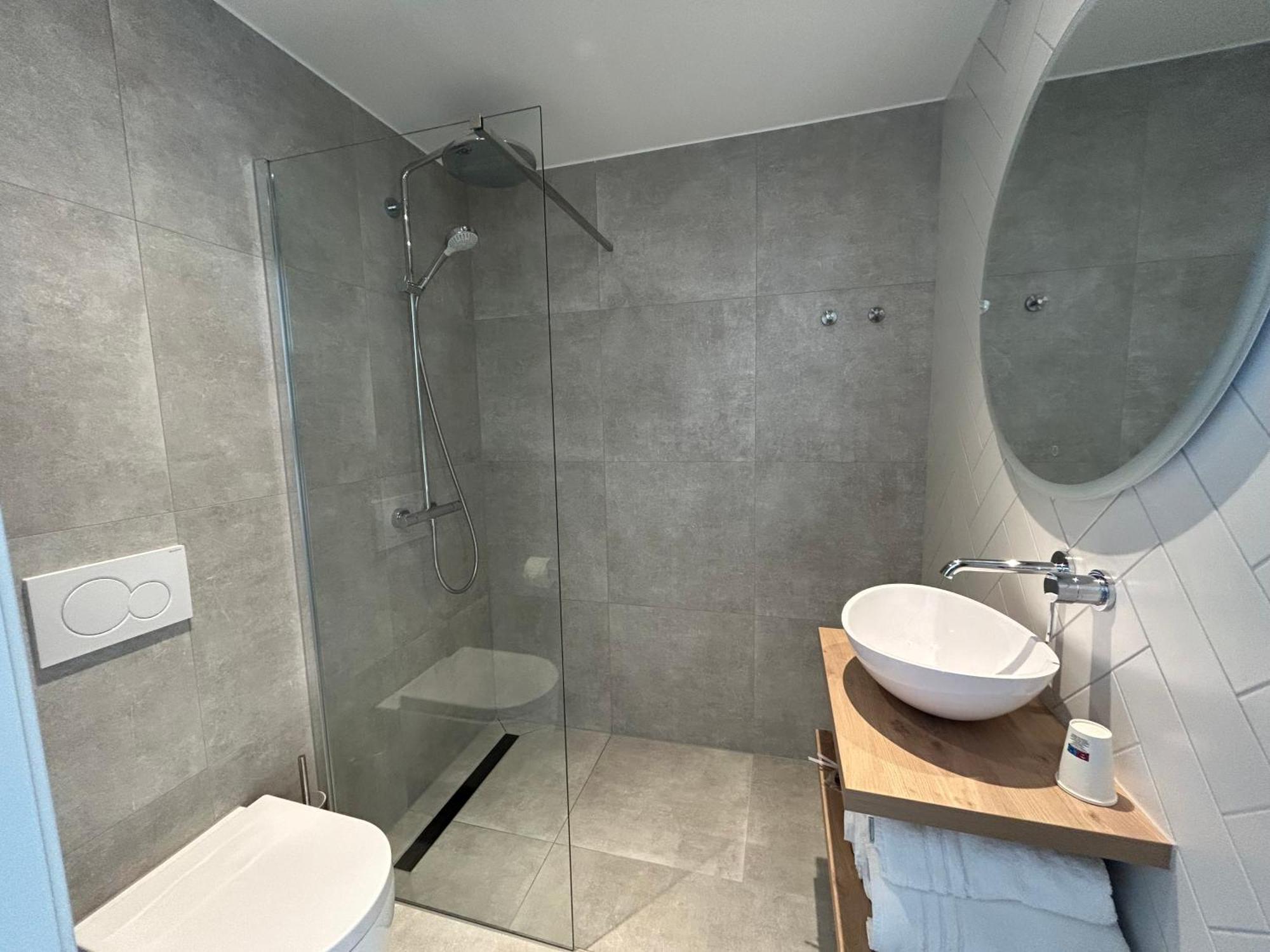 Hotel De Slapende Hollander Kaatsheuvel Ngoại thất bức ảnh